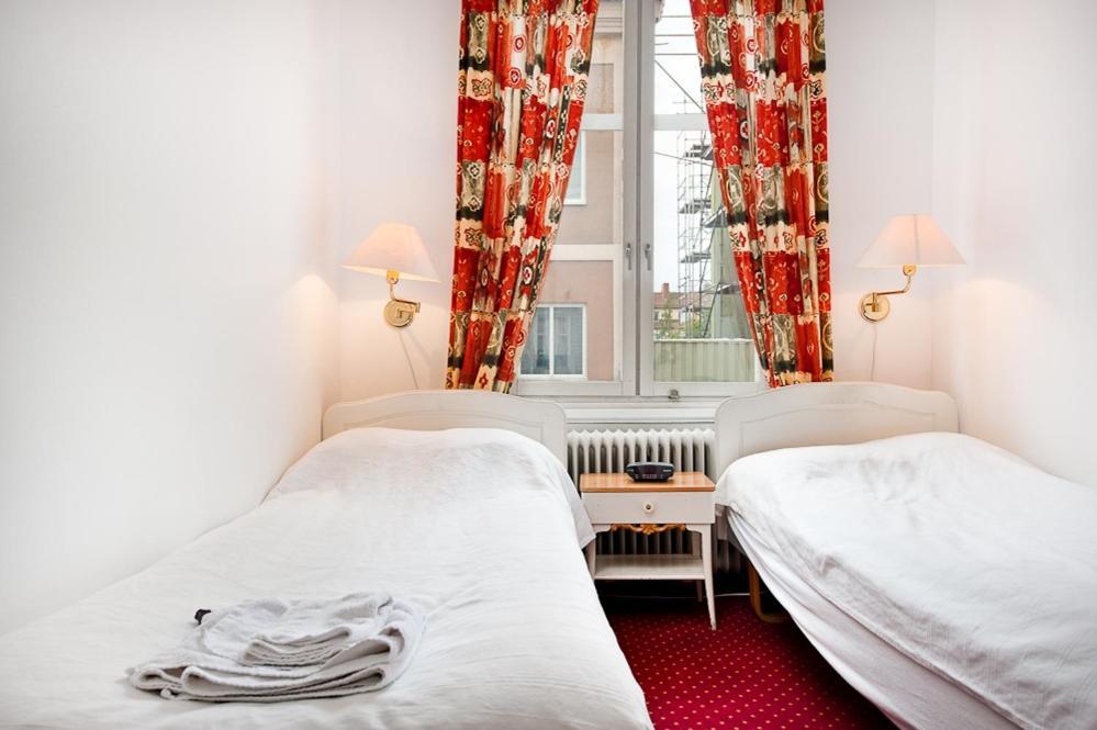 Pensionat Svea Ostersund Bagian luar foto